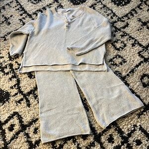 Cozy tan knit set